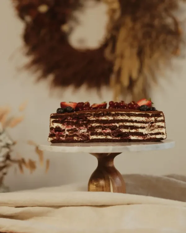 Chocolate Honey Cake with Cherries Chocolate Honey cake with cherry filling